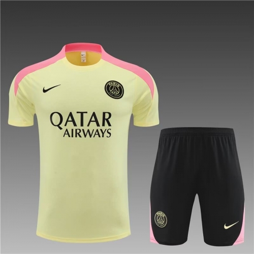 2024/25 Paris SG Light Yellow Shorts-Sleeve Thailand Soccer Uniform-801
