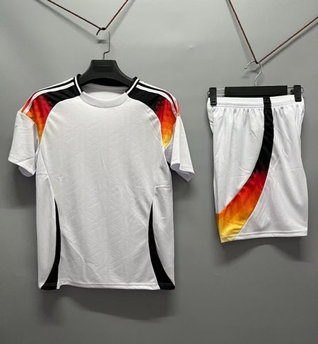 Customize 2024/25 Germany Home White Soccer Uniform-DN