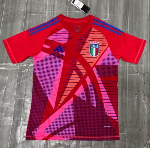 2024/25 Italy Goalkeeper Red Thailand Soccer Jersey AAA-JM/709