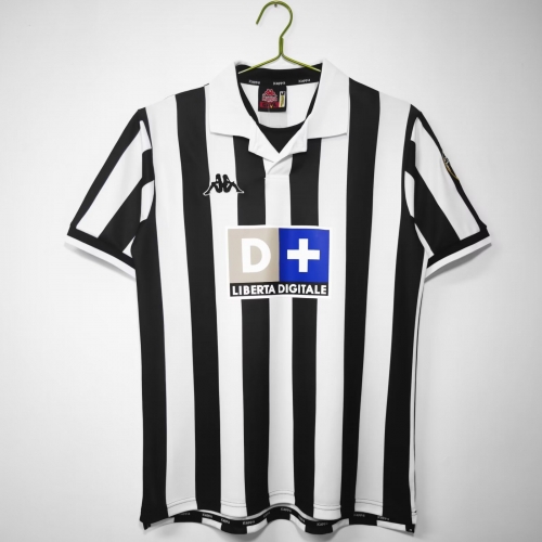 1998-99 Retro Version Juventus Home Black & White Thailand Soccer Jersey AAA-710