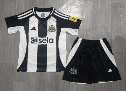 Kids 2023/24 Newcastle United Black & White Kids/Youth Soccer Uniform-A