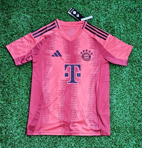 2024/25 Bayern München Home Red Thailand Soccer Jersey AAA-705