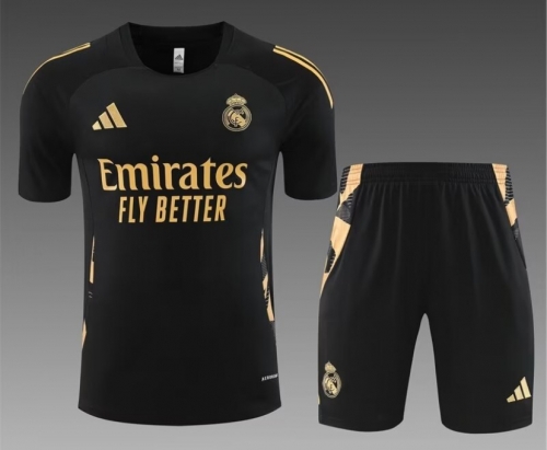 2024/25 Real Madrid Black Gold Shorts-Sleeve Soccer Tracksuit Uniform-801