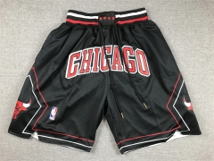 With Pocket Chicago Bull NBA Black Shorts