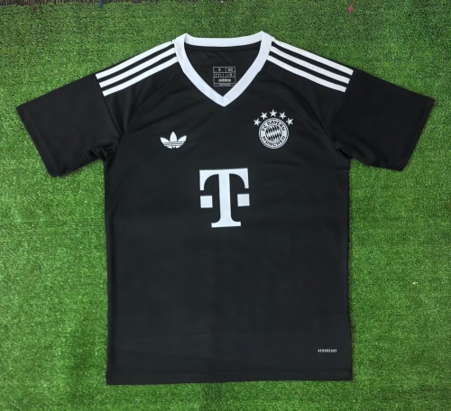 2024/25 Bayern München Black Thailand Soccer Training Jersey-416