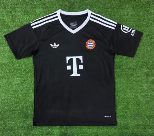 2024/25 Bayern München Goalkeeper Black Thailand Soccer Training Jersey-416