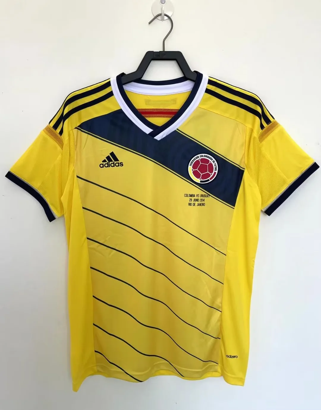 2014 Retro Version Colombia Home Yellow Thailand Soccer Jersey-811