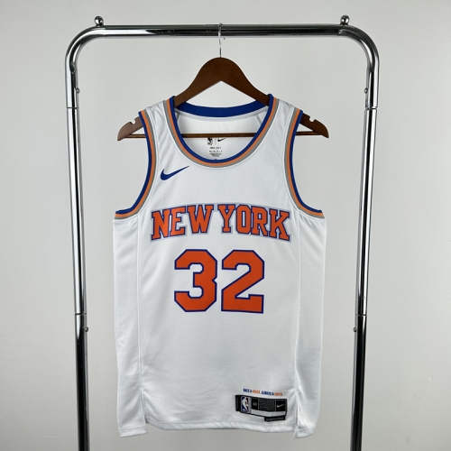 NBA New York Knicks White #32 Jersey-311