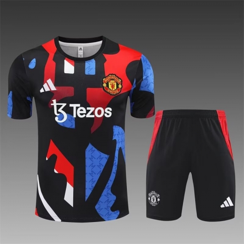 2024/25 Manchester United Black & Red Shorts-Sleeve Thailand Tracksuit Uniform-801