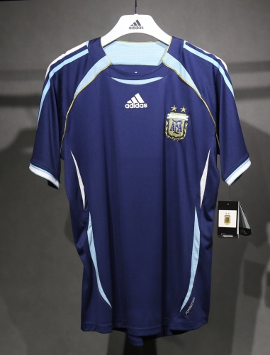 Player Retro Version 2006 Argentina Away Royal Blue Thailand Soccer Jersey AAA-703