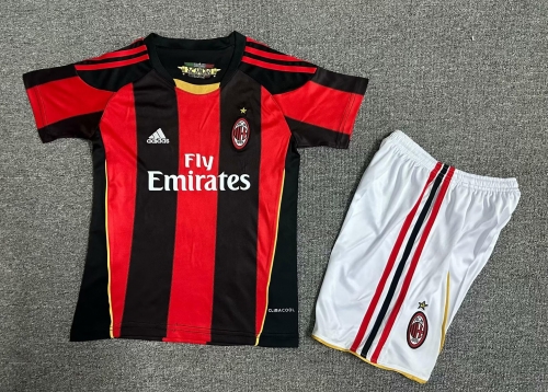 Kids 10-11 Retro Version AC Milan Home Red & black Kids/Youth Soccer Uniform-1040