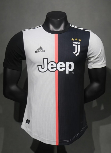 Player Retro Version 19/20 Juventus FC Home White & Black Thailand Soccer Jersey AAA-703