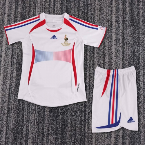 Kids 2006 Retro Version France Away White Soccer Uniform-811/1040