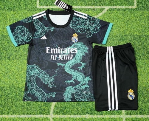 Kids 2025/26 Special Version Real Madrid Black & Green Kids/Youth Soccer Uniform-123