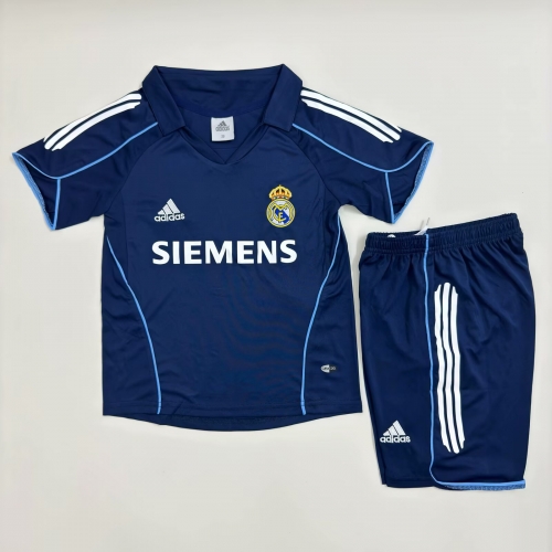 Kids 05-06 Retro Version Real Madrid Away Royal Blue Kids/youth Soccer Uniform-811