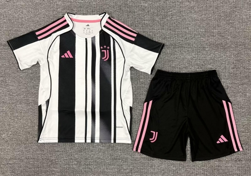 Kids 2025/26 Juventus Home Black & White Kids/Youth Soccer Uniform-123/812/522