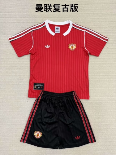2025/26 Retro Version Man United Home Red Soccer Uniform-208