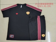2025/26 Retro Manchester United Black Thailand Tracksuit Uniform-815