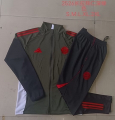 2025/26 Bayern Münche Dark Green Soccer Jacket Uniform-815