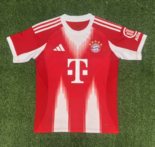 2025-26 Bayern München Home Red Thailand Soccer Jersey AAA-320/416/705