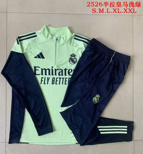 2025/26 Real Madrid Light Green Soccer Tracksuit Uniform-815
