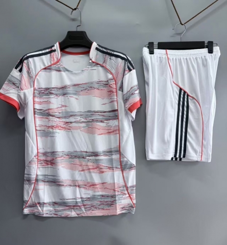 Customize 2025/26 Bayern München Away Red & White Soccer Uniform-DN