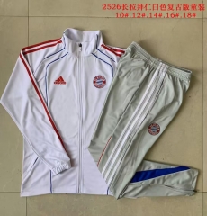 Kids 2025/26 Retro Version Bayern Münche White Kids/Youth Soccer Jacket Uniform-815
