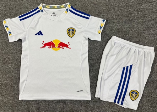 Kids 2025/26 Leeds United Home White Kids/Youth Soccer Uniform-1040