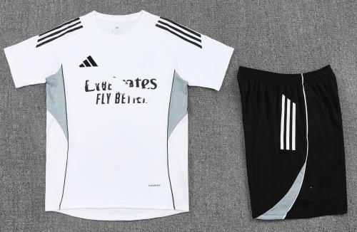 2025/26 Rea Madrid White Thailand Soccer Training Uniform-418