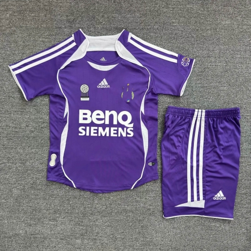 Kids 06-07 Retro Version Rea Madrid Away Purple Kids/Youth Soccer Uniform-811