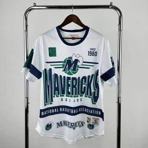 26 Models #MN Retro Version NBA Dallas Mavericks White T-Shirts-311