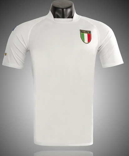 2002 Retro Version Italy Away White Thailand Soccer Jersey AAA-1041