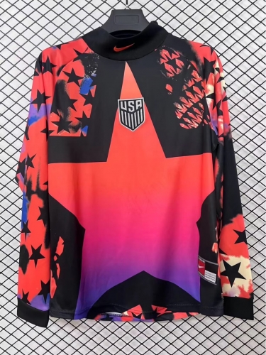 2025/26 USA Goalkeeper Black & Red LS Thailand Soccer Jersey AAA-95