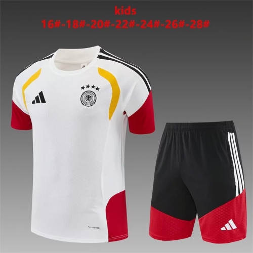 (Size 16-28) Kids 2026/27 Germany White Kids/Youth Trackusit Uniform-801