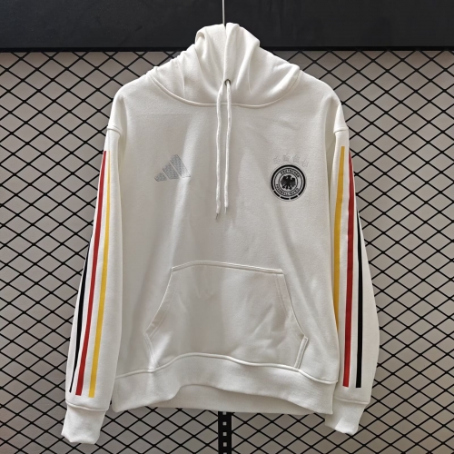 2026/27 Germany White Thailand Soccer Tracksuit Top With Hat-308