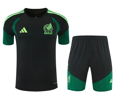 2025/26 Mexico Black Thailand Soccer Training Uniform-418