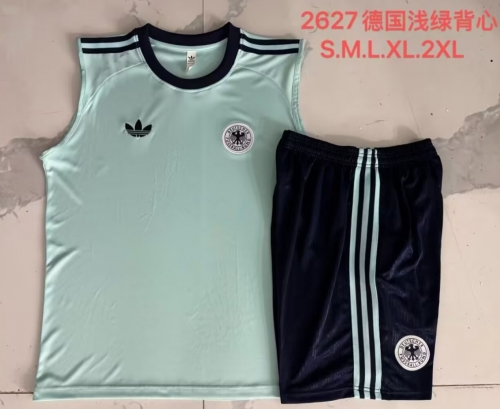 (Size S-2XL) 2026/27 Germany Green Thailand Soccer Tracksuit Vest Set-815