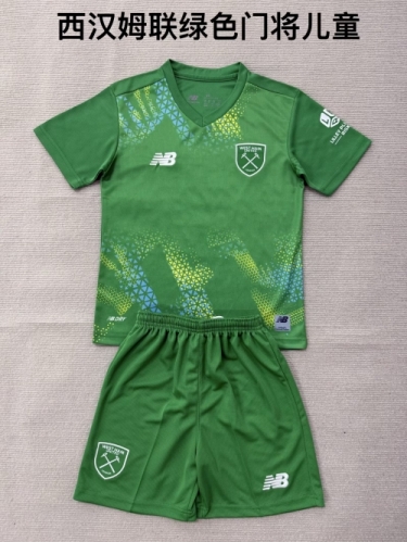 Kids 2026/27 West Ham United Goalkeeper Green Kids/Youth Soccer Uniform-208