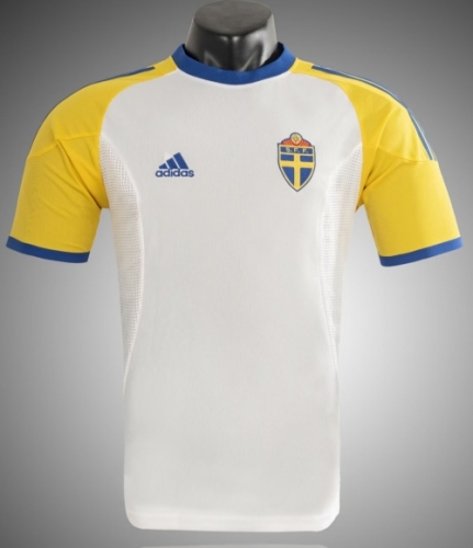 2002 Retro Version Sweden Away White Thailand Soccer Jersey AAA-1041