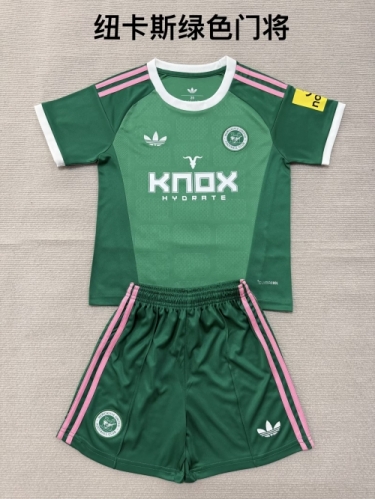2026/27 Newcastle United Goalkeeper Green Soccer Uniform-208