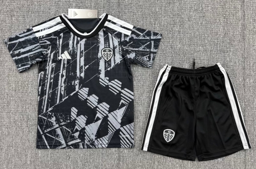 Kids 2026/27 Leeds United 2nd Away Black & Gray Kids/Youth Soccer Uniform-BL/522