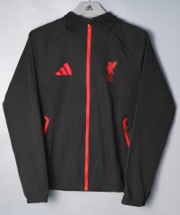 2026/27 Liverpool Black Windbreaker Hoodies Top With Hat-801