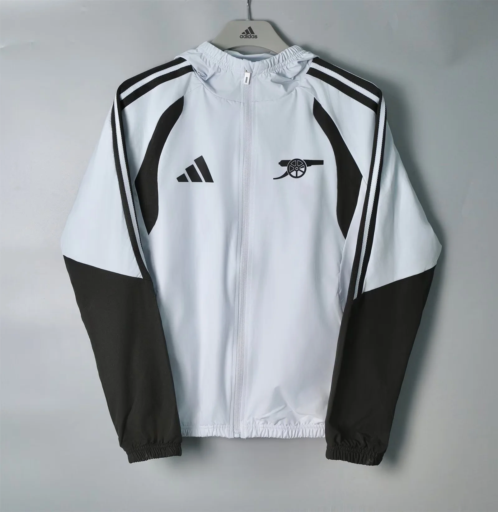 2026/27 Arsenal Gray White Windbreaker Hoodies Top With Hat-801