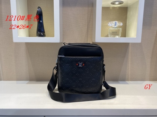 Men Handbags-OMMEN056