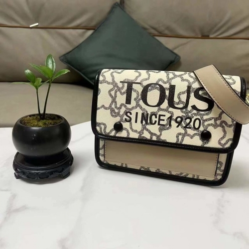 Tou*s Handbags-BX754