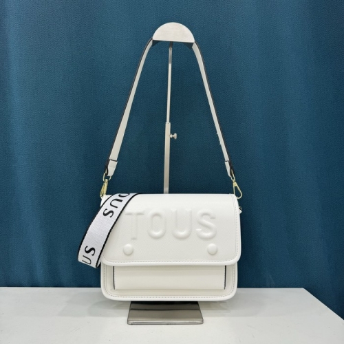 Tou*s Handbags-BX784