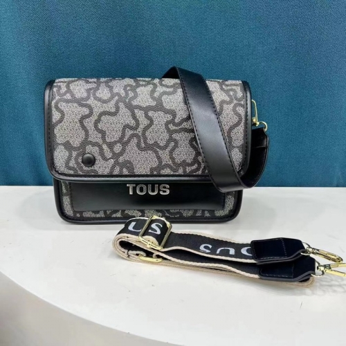 Tou*s Handbags-BX765