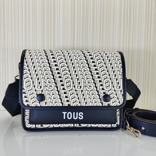 Tou*s Handbags-180-A-82