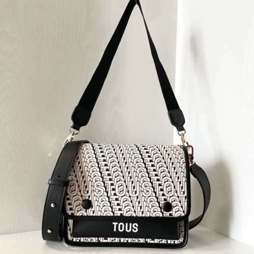 Tou*s Handbags-180-A-103