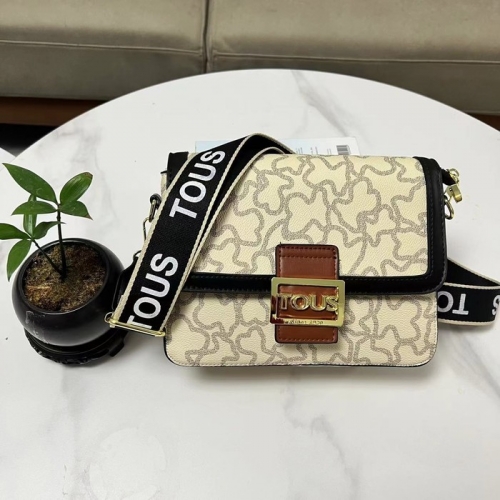 Tou*s Handbags-BX1538